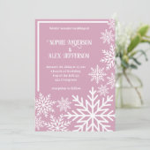 Winter bruiloft witte sneeuwvlokken roze kaart (Staand voorkant)