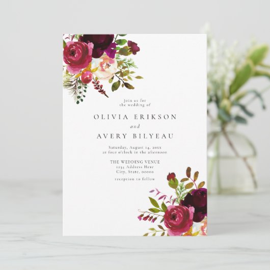 Winter Burgundy Maroon Marsala Floral Wedding Kaart (Staand voorkant)