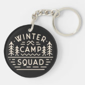 Winter camping trip squad sleutelhanger (Achterkant)