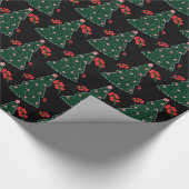 Winter Candy Cane Holly Berry Black Kerstboom Cadeaupapier (Hoek)