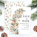 Winter Christmas Pine Tree Bewaar de datum Kaart<br><div class="desc">Geniet van sophisticatie met onze verfijnde rustieke kerstthema's met het thema Save the Date. Met een delicate grillige krans van dennenboomtakken, gouden sneeuwvlokken en witte / gouden bloemen, verheffen deze unieke uitnodigingen de verwachting voor uw vakantie bruiloft. Perfect voor het toevoegen van een vleugje elegantie en charme aan uw speciale...</div>
