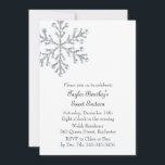 Winter Crystal Sweet 16th Birthday Invite Kaart<br><div class="desc">Een grote,  offset sneeuwvlok markeert deze Sweet Sixteen Birthday Uitnodiging op een nieuwe manier. Het kan gemakkelijk worden aangepast voor elke leeftijd; Laat ons weten of u daar hulp bij nodig hebt op prettyfancyinvites@gmail.com.</div>