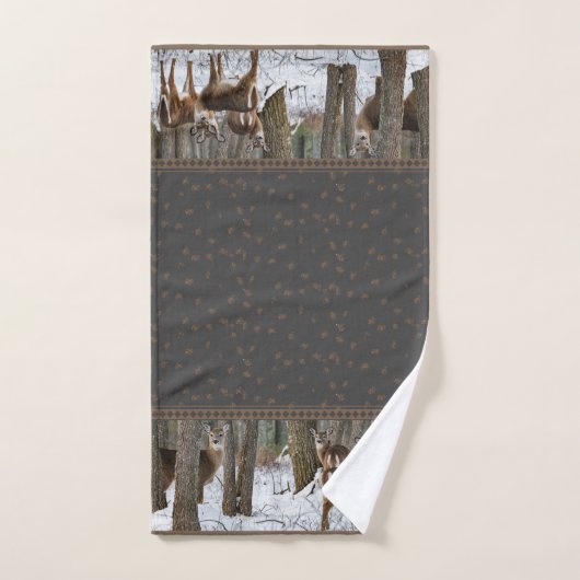 Winter Deer en Pine Cones Bad Handdoek (Handdoek)