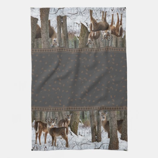 Winter Deer en Pinecones Theedoek (Verticaal)