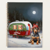 Winter Dobermann Caravan Kerst Avontuur Planner (Voorkant)