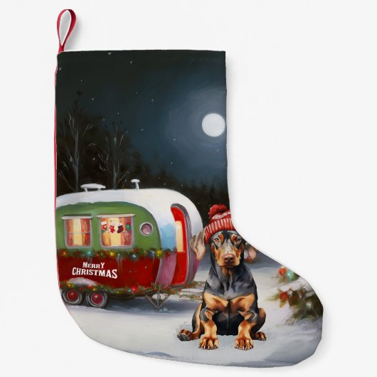 Winter Dobermann Caravan Kerstmis Avontuur Kleine Kerstsok (Voorkant)