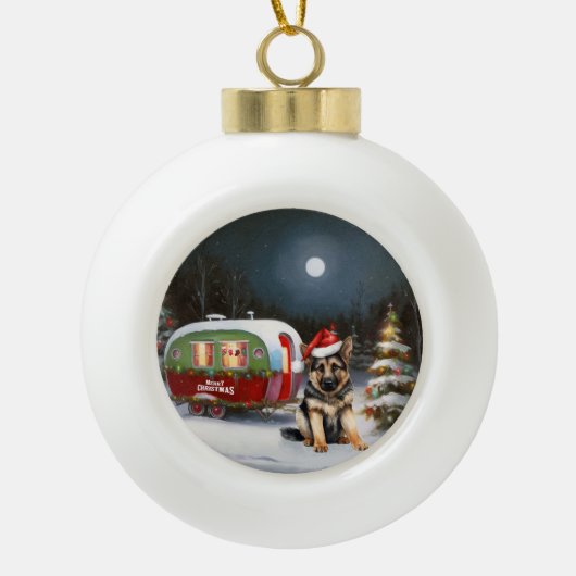 Winter Duitse Herder Caravan Kerstavontuur Keramische Bal Ornament (Voorkant)