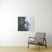 Winter en lente - groene bomen en sneeuwberg wandkleed (In Situ (horizontaal))