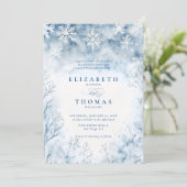 Winter Falling Snow Forest Rustieke Elegante Huwel Kaart (Staand voorkant)