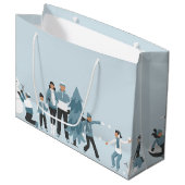 Winter Family Fun Kerstfeestdag Groot Cadeauzakje (Voorkant Gekanteld)