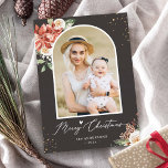 Winter Floral Merry kerstscript foto Feestdagenkaart<br><div class="desc">Het verzenden van uw groeten van het seizoen met deze "Winter Floral Merry Kerstmis de Foto Holiday Kaart van de Foto van de Kerst". Voor verdere aanpassing,  te klikken gelieve de "pas verder"verbinding aan en ons ontwerphulpmiddel te gebruiken om deze sjabloon te wijzigen.</div>