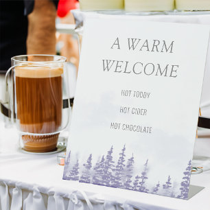 Winter Forest Lavendel Bruiloft Heet Welkom Drinke Reclamebord Met Voetstuk