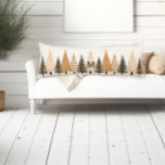 Winter Forest Neutral Monogram Lichaamskussen<br><div class="desc">Dit neutrale monogram kussen heeft een feestelijk groenblijvend winterontwerp op een eenvoudige achtergrond. Eenvoudig aan te passen met de personalisatiefunctie.</div>