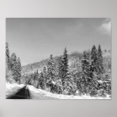 Winter Forest Road Poster (Voorkant)