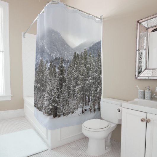 Winter Forest Scene Douchegordijn (In situ)