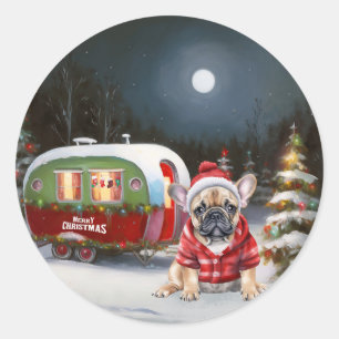 Winter Franse Bulldog Caravan Kerstavontuur Ronde Sticker