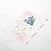 Winter Girl Pink Gold Snowflakes Baby shower Folie Uitnodiging (Gedraaid)