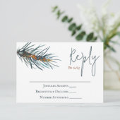 Winter Green Pine Needles Wedding RSVP Card Advieskaart (Staand voorkant)