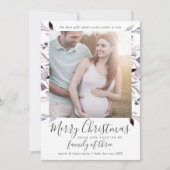 Winter Greenery Familie van Drie Zwangerschap Foto Feestdagenkaart (Voorkant)
