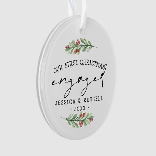 Winter Greenery First Engaged kerstfoto Ornament (voorkant)