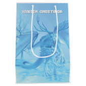 Winter Greetings. Ice dragon with antlers Medium Cadeauzakje (Achterkant)