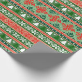 Winter Holiday Nordic Red & Green Wrapping Paper Cadeaupapier (Hoek)