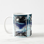 Winter Ijsbeer Vijver met Aurora Koffiemok (Links)