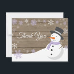 Winter Kerstmis Snowman Paars Dank je wel Bedankkaart<br><div class="desc">Rustic Winter Kerstmis Snowman Snowflake Paars Dank je wel. Paarse Snowman. Rustic Wood Background Land Retro Barn. Paarse Snowflake. Liefde en Bedankt, mooie scriptlettertypen. Voeg je bericht achteraan toe of laat leeg en schrijf handmatig. Voor verdere aanpassing, te klikken gelieve de knoop "van de Aanpassing het"en ons ontwerphulpmiddel te gebruiken...</div>