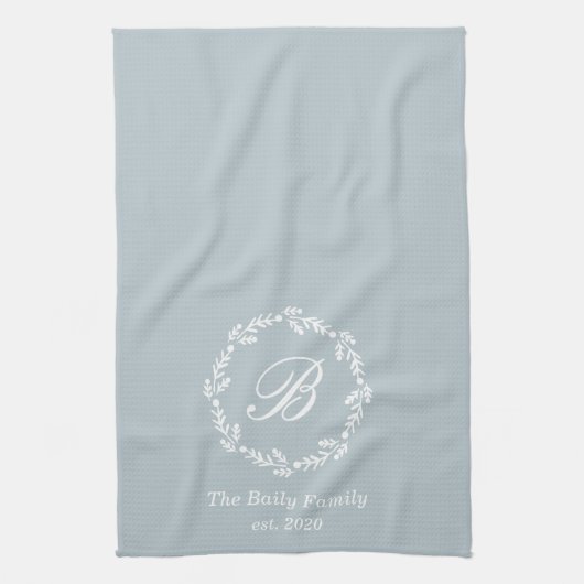 Winter krans familienaam monogram blauw theedoek (Verticaal)