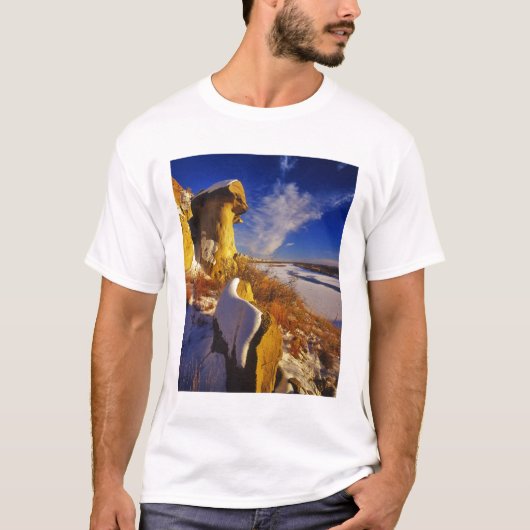 Winter langs de Missouri rivier bij T-shirt (Voorkant)
