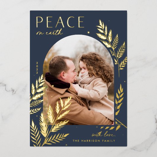 Winter Laurel | Foto voor vrede op aarde Folie Feestdagenkaart (Voorkant)