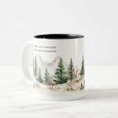 Winter Mountain Mug: Cozy Forest & Snow Tweekleurige Koffiemok (Voorkant links)
