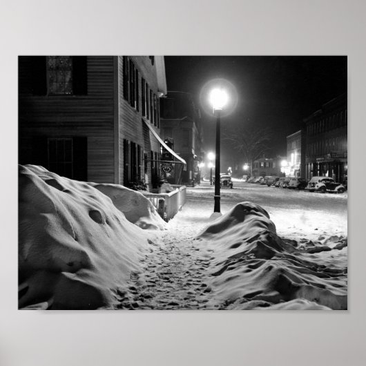 Winter Night Scene, Woodstock, Vermont Poster (Voorkant)