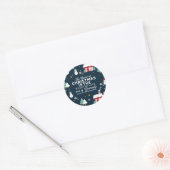 Winter Night Village Scène met Kerstmis Spirit Ronde Sticker (Envelop)
