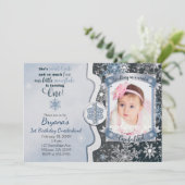 Winter Onederland 1e verjaardag foto uitnodigingen (Staand voorkant)