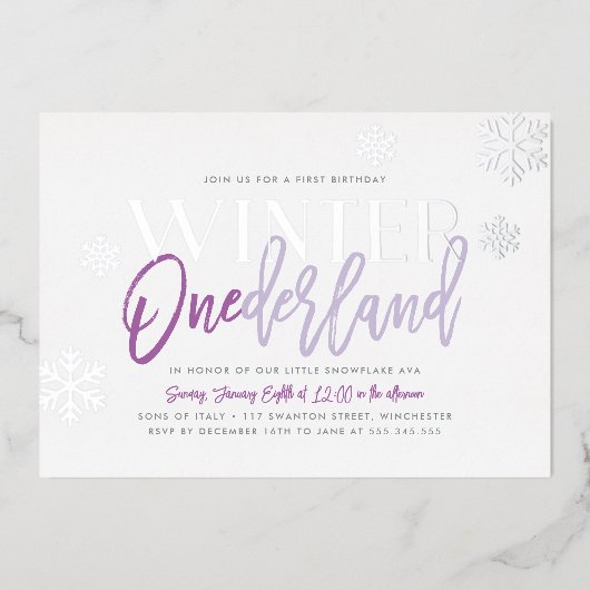 Winter ONEderland 1e verjaardag Paars Zilver Folie Uitnodiging (Voorkant)