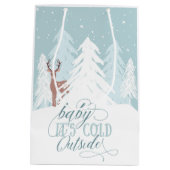 Winter Onederland Baby Het is koude buitengaats ta Medium Cadeauzakje (Achterkant)