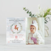 Winter Onederland Deer Baby First Birthday Foto Kaart (Staand voorkant)