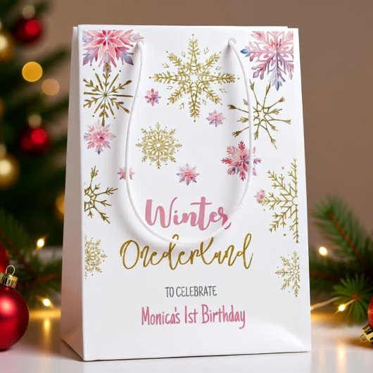 Winter onederland glitter sneeuwvlokken verjaardag medium cadeauzakje
