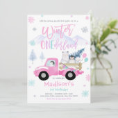 Winter ONEderland Penguin Polar Beer Birthday Kaart (Staand voorkant)