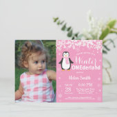 Winter Onederland Pinguïn Meisje 1e verjaardag Kaart (Staand voorkant)