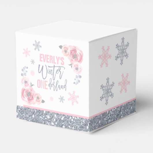 Winter ONEderland Pink Silver Snowflake Birthday Bedankdoosjes (Achterkant)