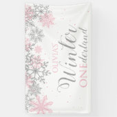 Winter Onederland Roze Zilver Sneeuw Eerste Verjaa Spandoek (Verticaal)