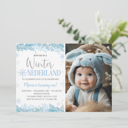 Winter Onederland Verjaardag Foto uitnodiging (Staand voorkant)