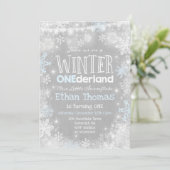 Winter ONEderland Verjaardag Uitnodiging Blauw Wit (Staand voorkant)