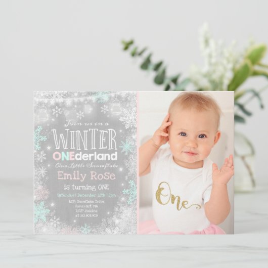 Winter ONEderland Verjaardag Uitnodiging Roze Munt (Staand voorkant)