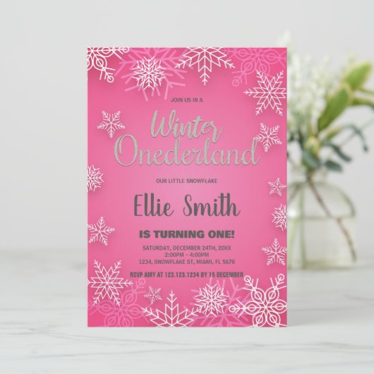 Winter ONEderland Verjaardag Uitnodigingen Roze Sn (Staand voorkant)