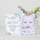 Winter ONEderland verjaardagsuitnodiging blauw zil Kaart (Staand voorkant)