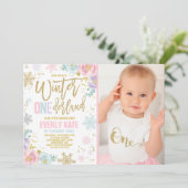 Winter ONEderland verjaardagsuitnodiging Roze Goud Kaart (Staand voorkant)