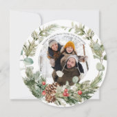 Winter Pine Berry Wreatround Photo Holiday Kaart (Voorkant)